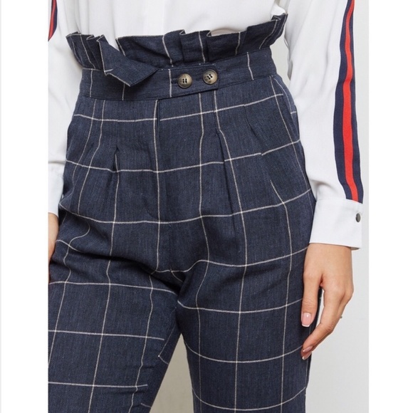 SOLD Topshop Super Highrise Paper Bag Trousers - Picture 5 of 12